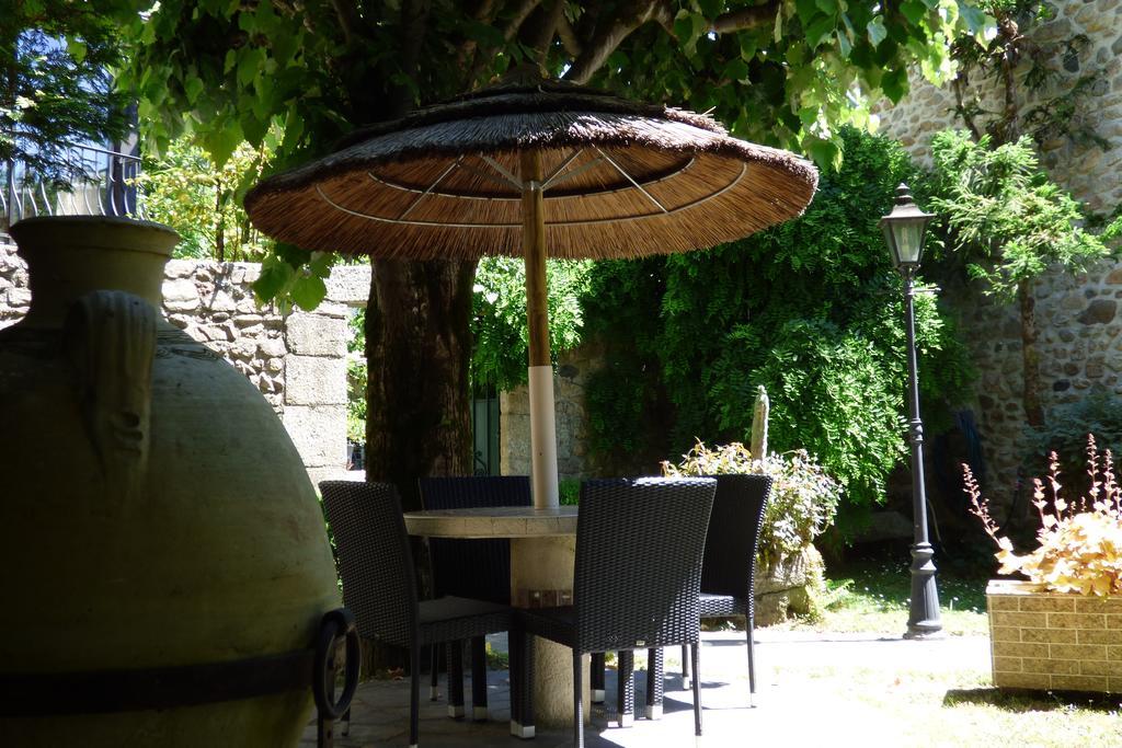 Hotel Du Lion D'Or Entraygues-sur-Truyère المظهر الخارجي الصورة